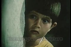 Nje-gjeneral-kapet-rob-1980.mp4_snapshot_42.19_2021.01.18_23.54.58
