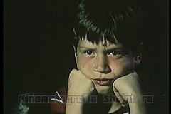 Nje-gjeneral-kapet-rob-1980.mp4_snapshot_15.43_2021.01.18_23.16.29
