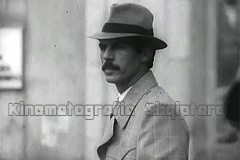 Vjeshte-e-nxehte-41-1985.mp4_snapshot_16.45_2021.02.28_21.10.56