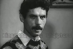 Vjeshte-e-nxehte-41-1985.mp4_snapshot_07.11_2021.02.28_20.45.33