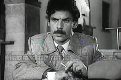 Vjeshte-e-nxehte-41-1985.mp4_snapshot_15.49_2021.02.28_21.09.21